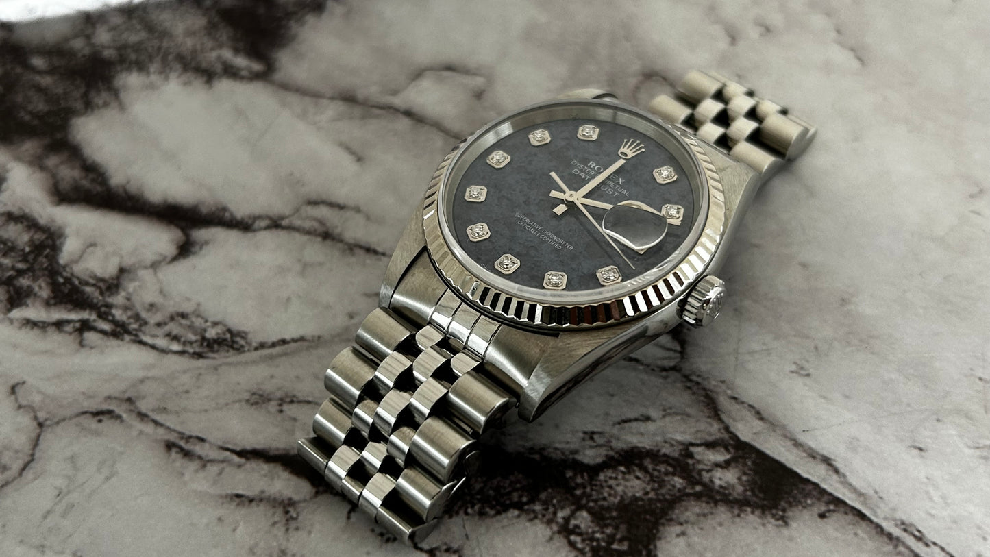 Rolex DateJust 36 Ref: 16234 Rare Sodalite Dial Full Set Mint (Excellent dial)