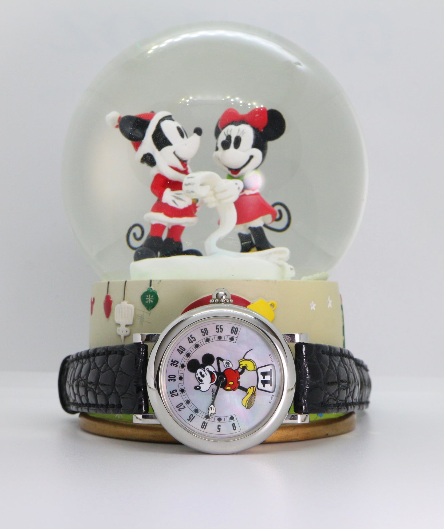 Gerald Genta Retro Fantasy Mickey Mouse Watch Full Set