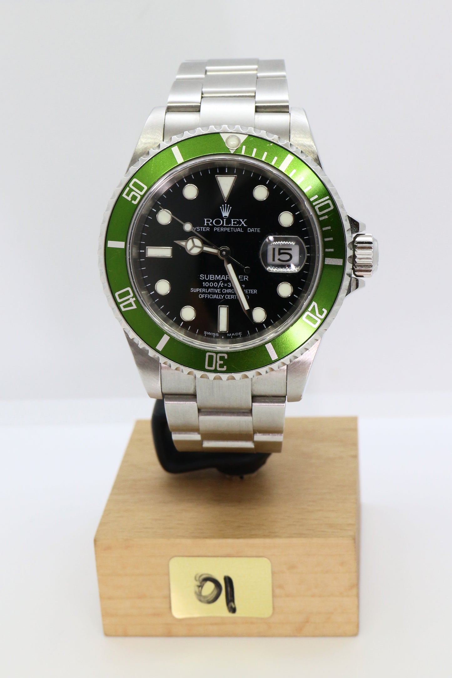 Rolex 16610LV Y-Series Submariner “Kermit” Full Set (Very Rare)