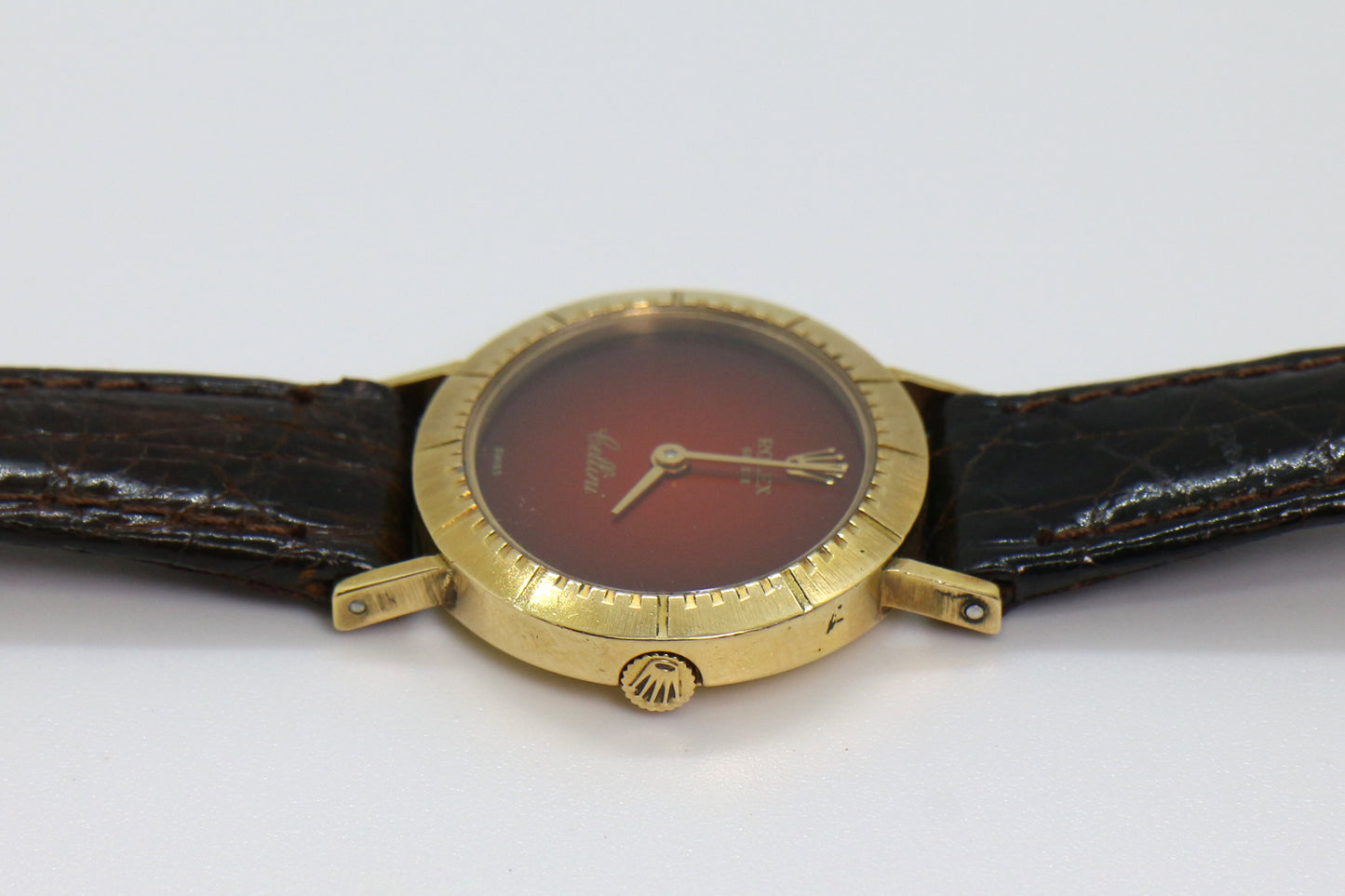 Rolex Cellini Ref: 4081 Red Vignette Dial ŵ Papers Manual Wind 18K Yellow Gold