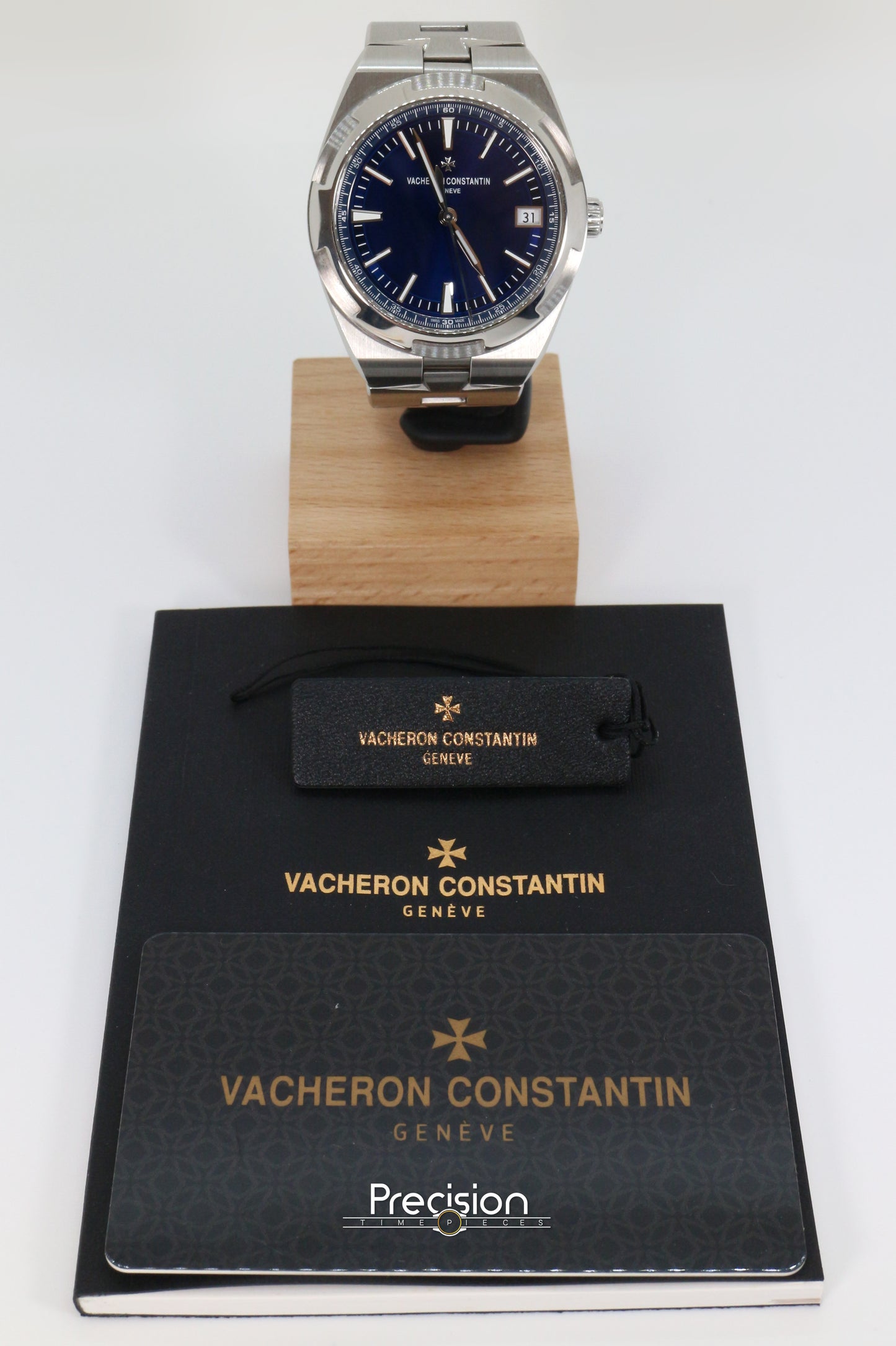 Vacheron Constantin Overseas Ref: 4500V/110A-B128 41mm Full Set