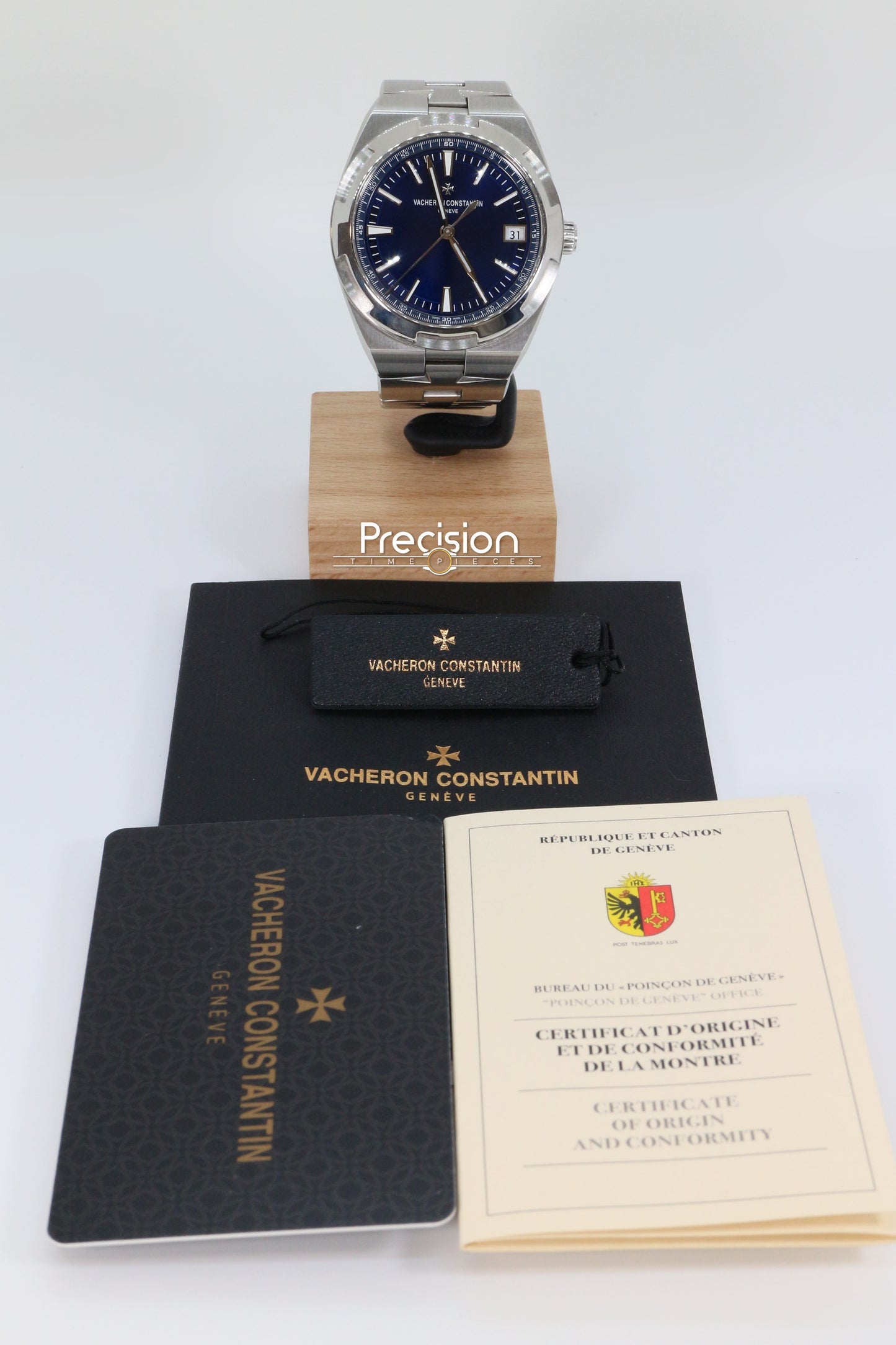 Vacheron Constantin Overseas Ref: 4500V/110A-B128 41mm Full Set