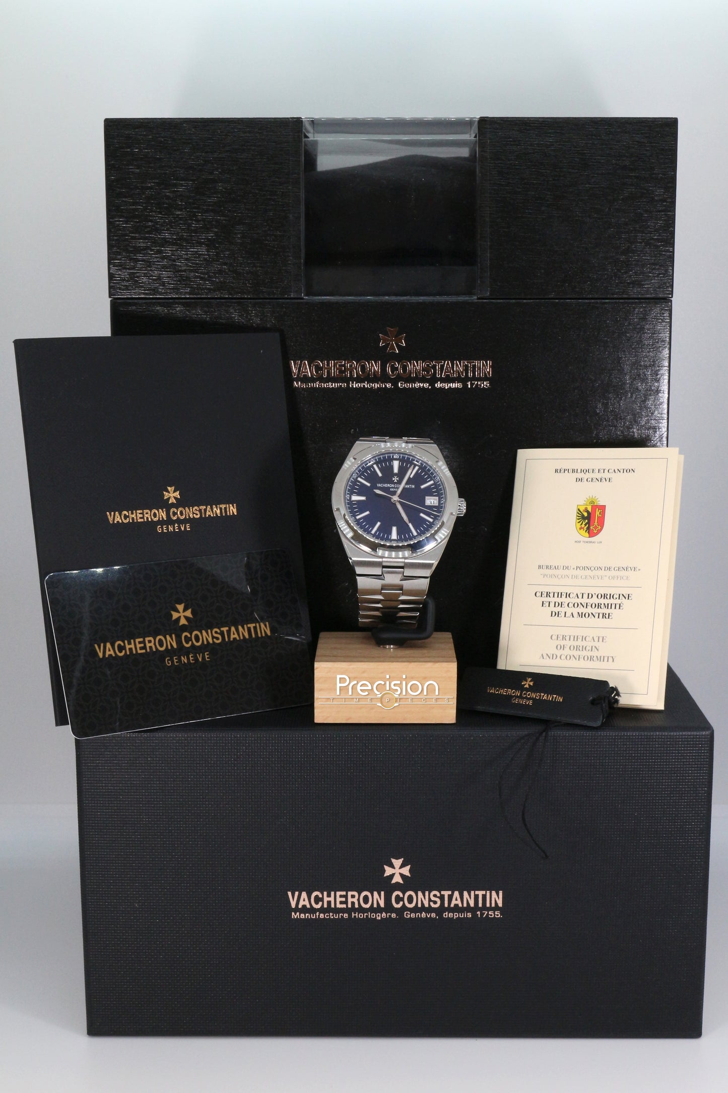 Vacheron Constantin Overseas Ref: 4500V/110A-B128 41mm Full Set