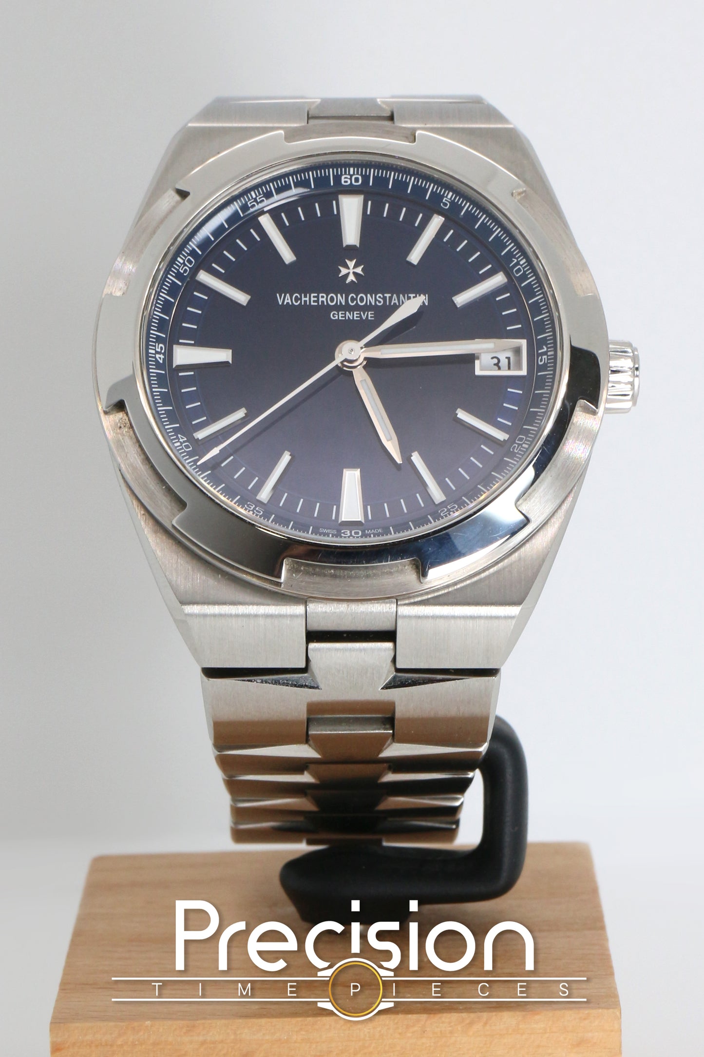 Vacheron Constantin Overseas Ref: 4500V/110A-B128 41mm Full Set
