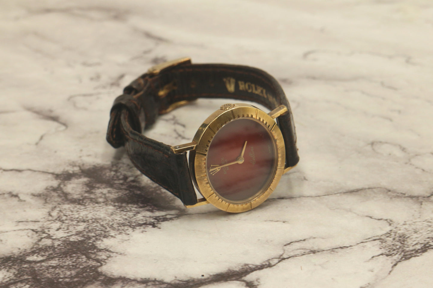 Rolex Cellini Ref: 4081 Red Vignette Dial ŵ Papers Manual Wind 18K Yellow Gold