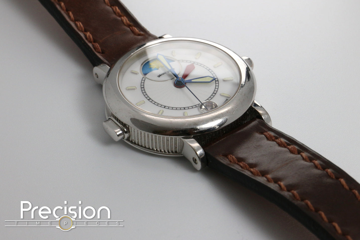 Gerald Genta Retro Night & Day G 3705