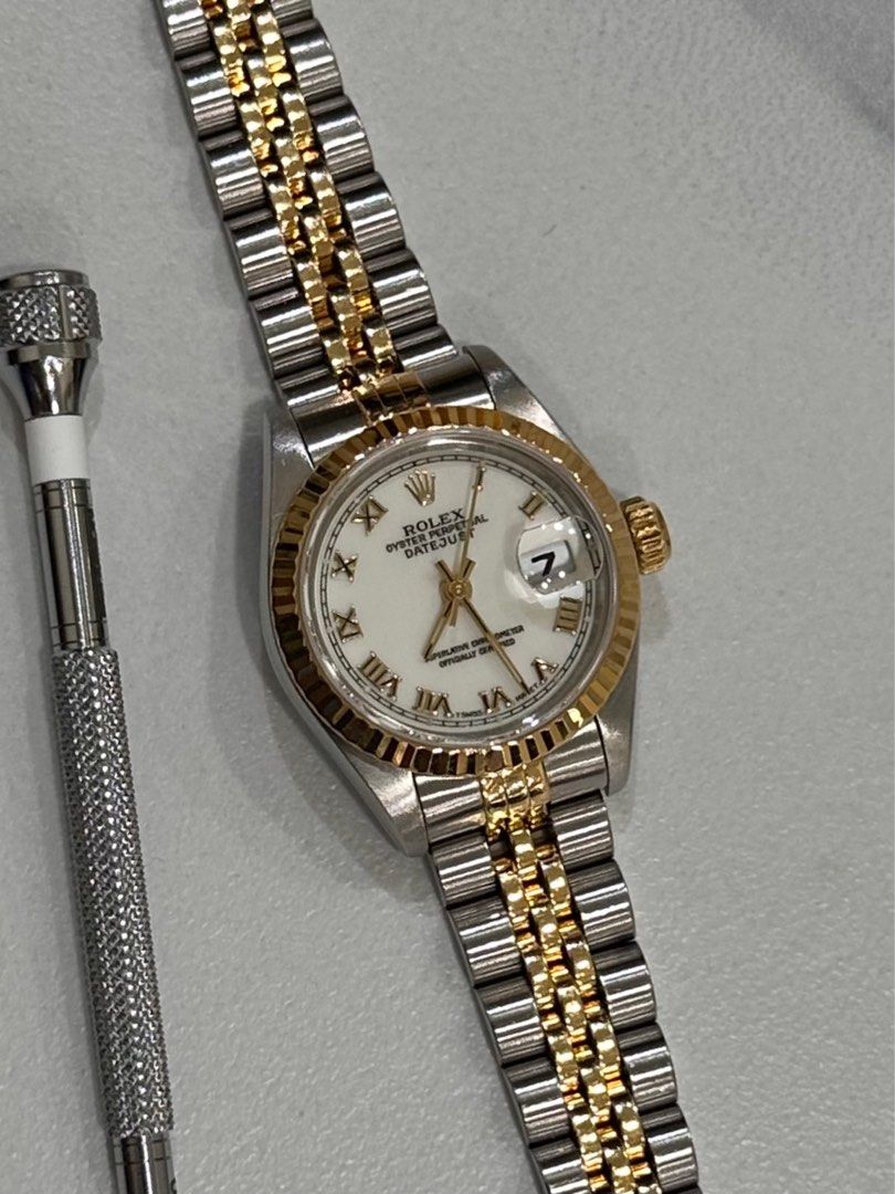 Rolex 69173 DateJust 26 Two-Tone Ivory Dial Roman Numerals