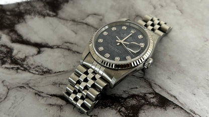 Rolex DateJust 36 Ref: 16234 Rare Sodalite Dial Full Set Mint (Excellent dial)