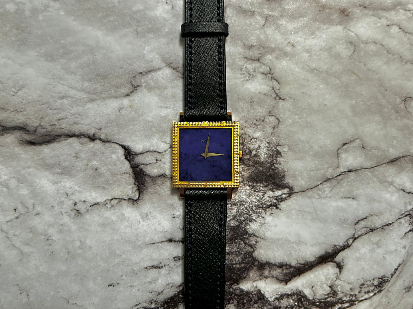 Piaget Ref: 937 Yellow Gold 25mm ŵ Rare & Lapis Lazuli Dial