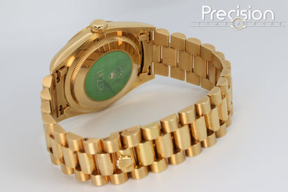 Rolex Day-Date 36 🔥Very Rare Myriad Mother of Pearl Sapphire Dial🔥36mm Automatic