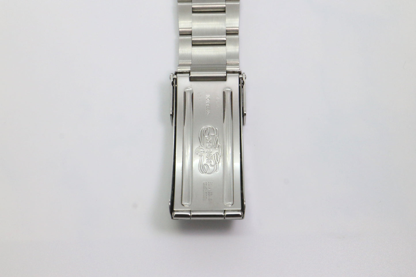 Rolex 16610LV Y-Series Submariner “Kermit” Full Set (Very Rare)