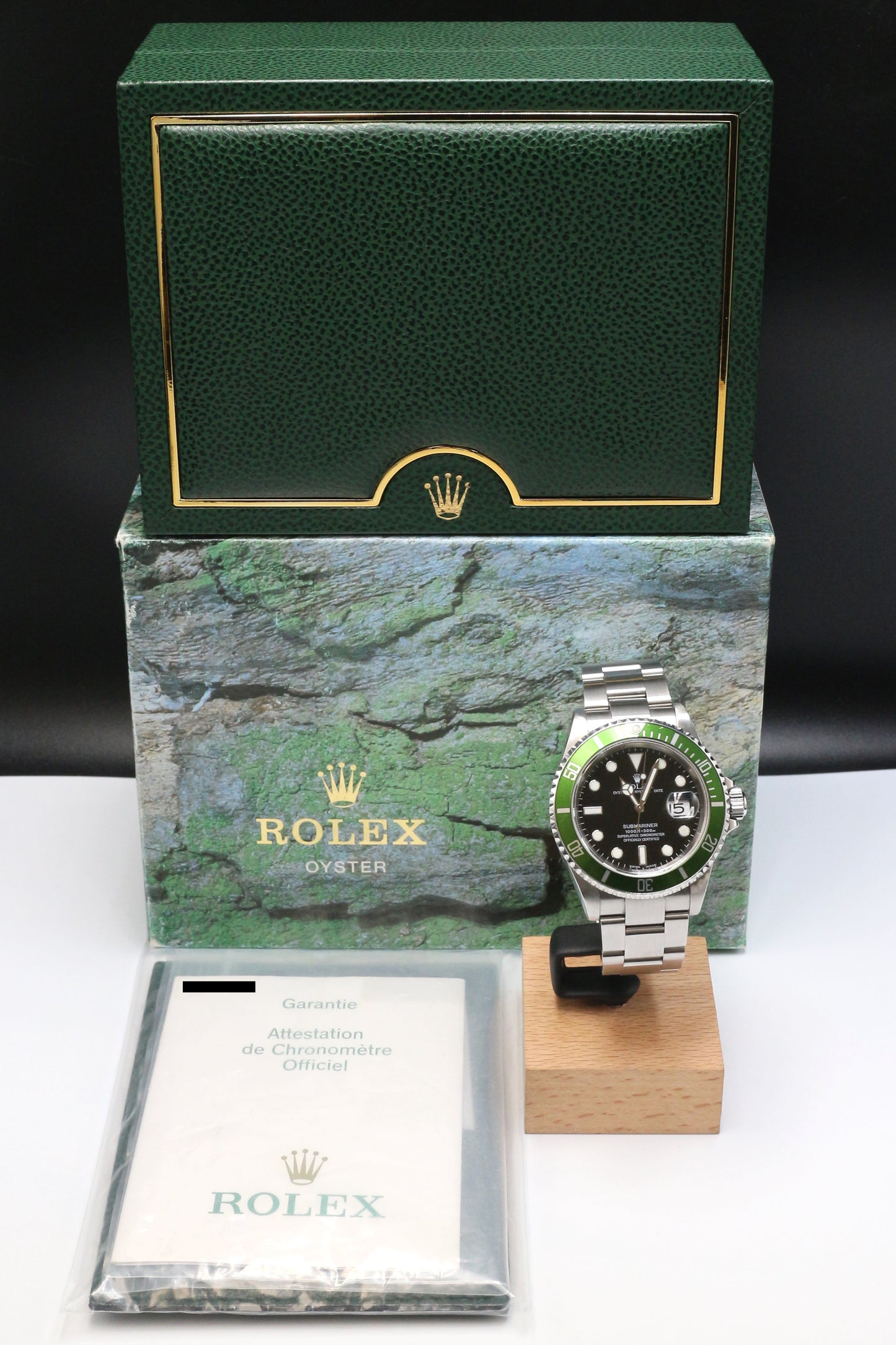 Rolex 16610LV Y-Series Submariner “Kermit” Full Set (Very Rare)
