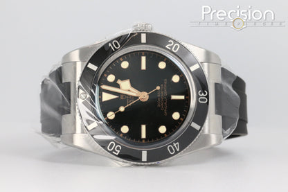 Tudor Black Bay 54 Ref: 79000N 37mm Dated Aug 2026 Brand New / Unworn Full Set