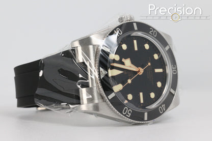 Tudor Black Bay 54 Ref: 79000N 37mm Dated Aug 2026 Brand New / Unworn Full Set