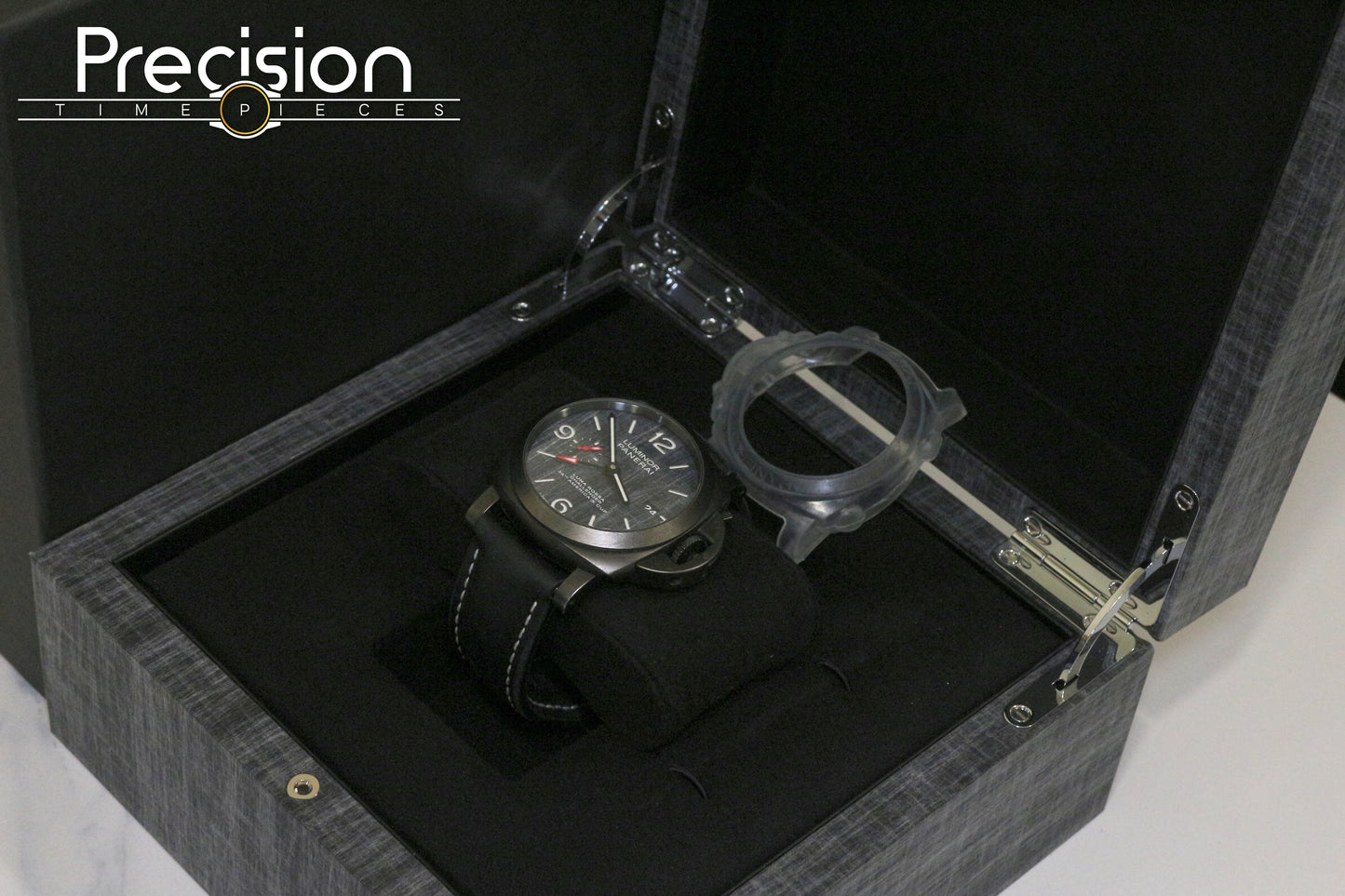 Panerai Luminor 1950 3-Days GMT Luna Rosa Challenger 36th American Cup 44mm PAM01036