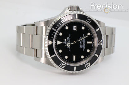 Rolex Sea-Dweller Ref: 16600 Mint Untouched Case Y2002 Full Set