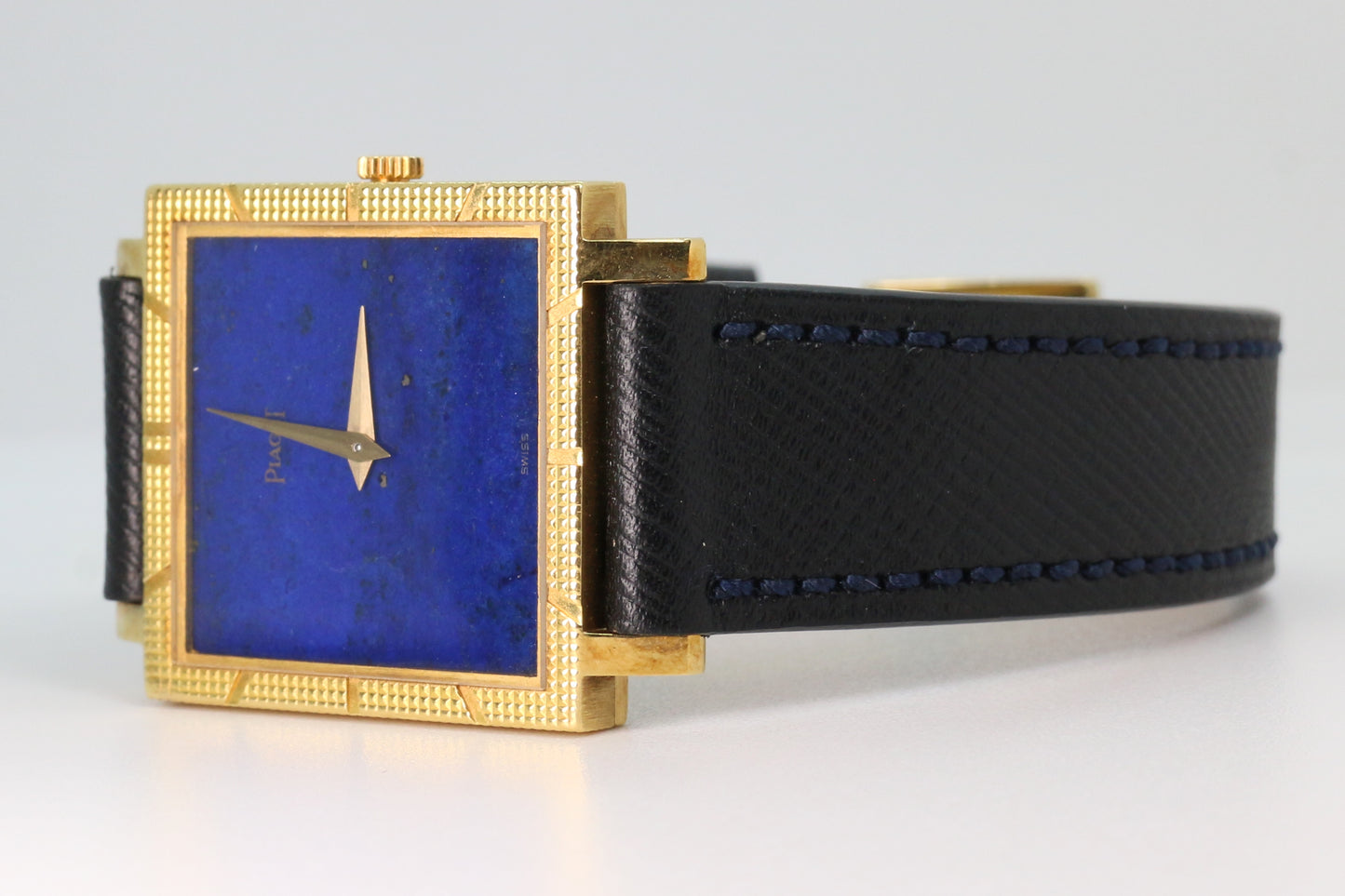 Piaget Ref: 937 Yellow Gold 25mm ŵ Rare & Lapis Lazuli Dial
