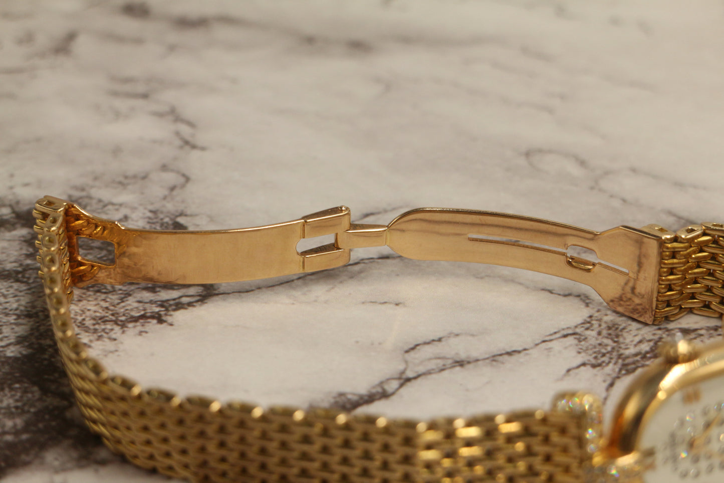 Cartier Calandre Yellow Gold Ref: 6603 Quartz 18mm x 22mm