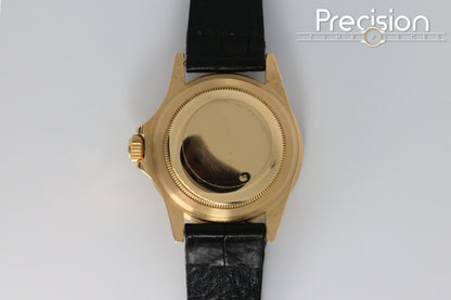 Rolex Submariner Ref: 1680/8 Nipple Dial 18K Yellow Gold 40mm