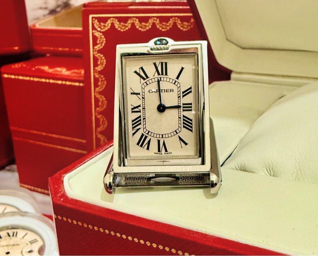 Cartier Tank Basculante Ref: 2390 26mm Manual Wind