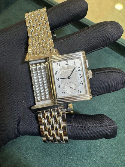 Jaeger-LeCoultre Reverso Ref: 272.8.54/Q2718410 26mm Silver & Black Dial Stainless Steel Bracelet