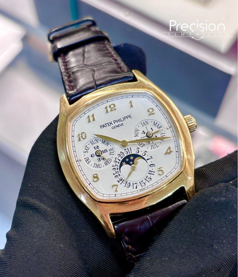 Patek Philippe Perpetual Calendar 5940J-001 18K Yellow Gold 37mm