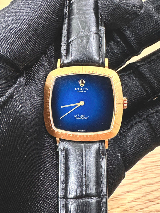 Rolex Cellini Ref: 4048 18K Yellow Gold 30mm Manual Wind Blue Vignette Dial