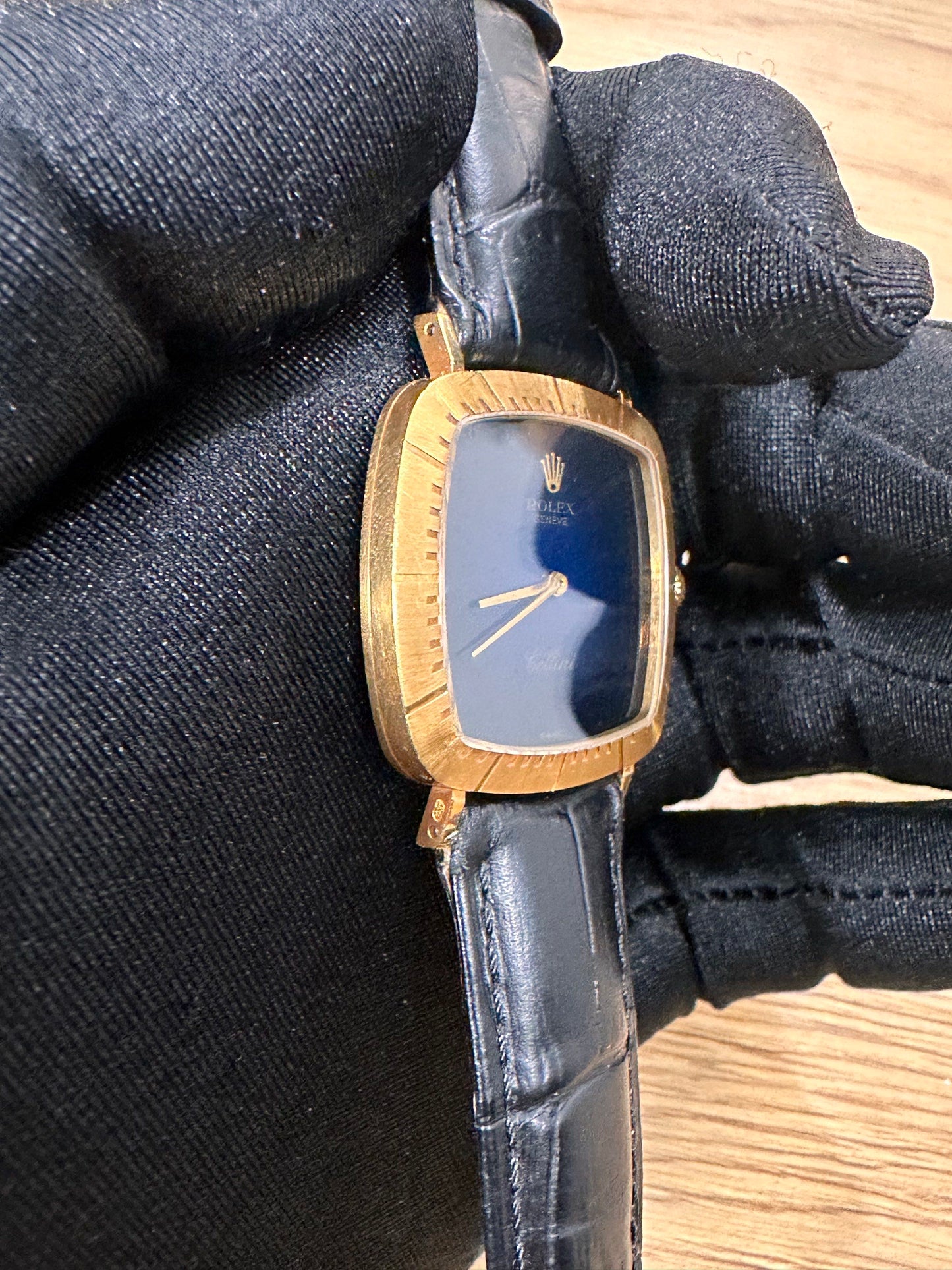 Rolex Cellini Ref: 4048 18K Yellow Gold 30mm Manual Wind Blue Vignette Dial