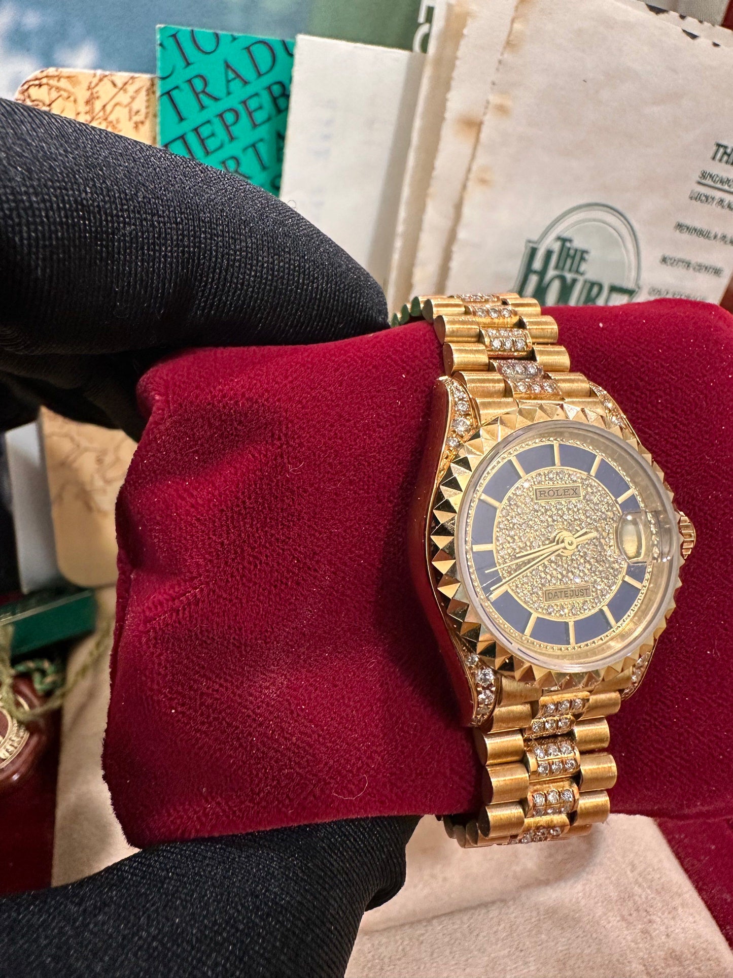Rolex DateJust 26 🔥Ultra Rare🔥 “ Carousel “ Lapis Diamond Dial & Pyramid Bezel Ref: 69188
