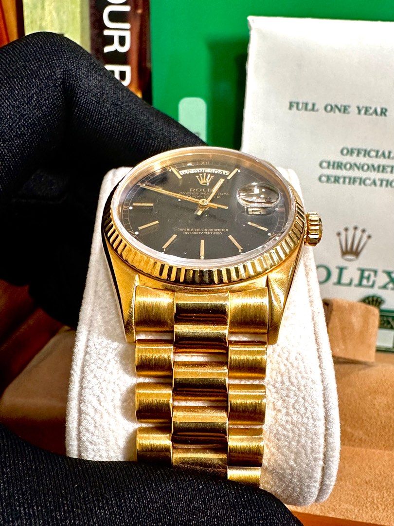 Rolex Day-Date 36 Ref: 18038 Full Set Black Dial R-Series 1989